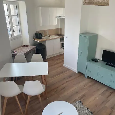 Lamballe Plein Centre, Superbe Appartement 1Er Etage Exterior photo